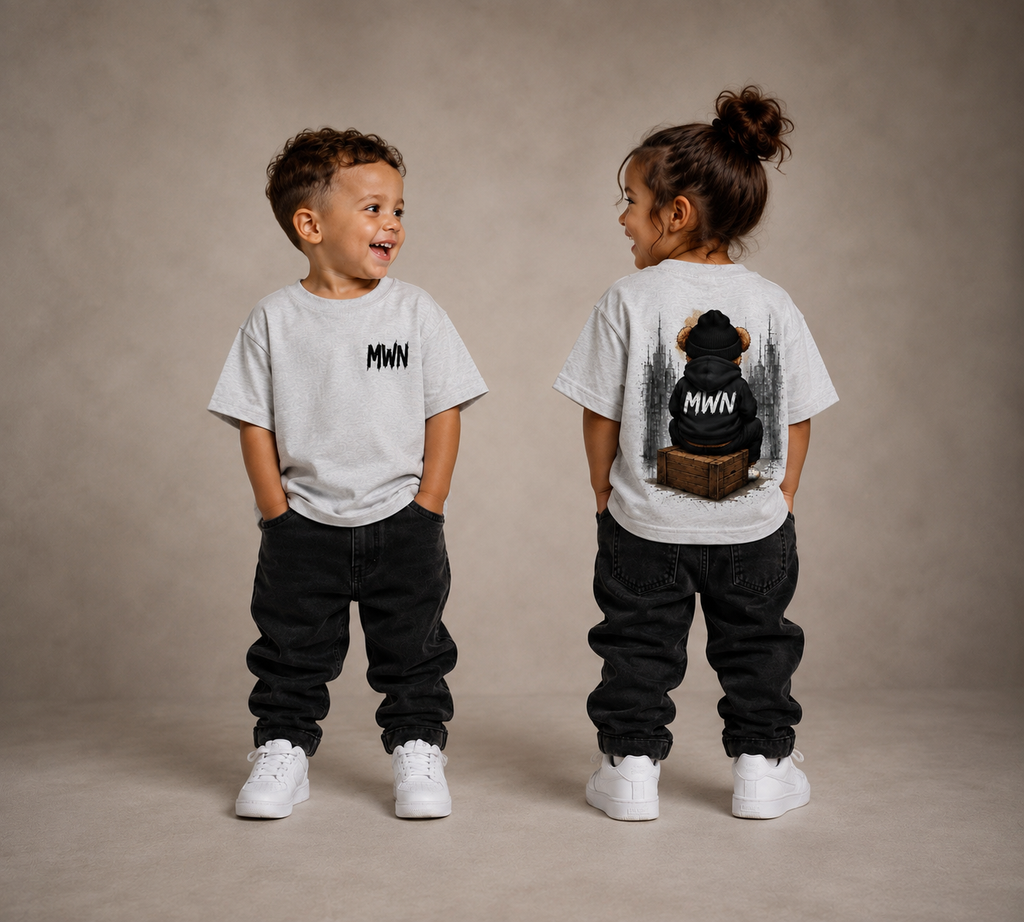 MWN KIDS | Cub Tee