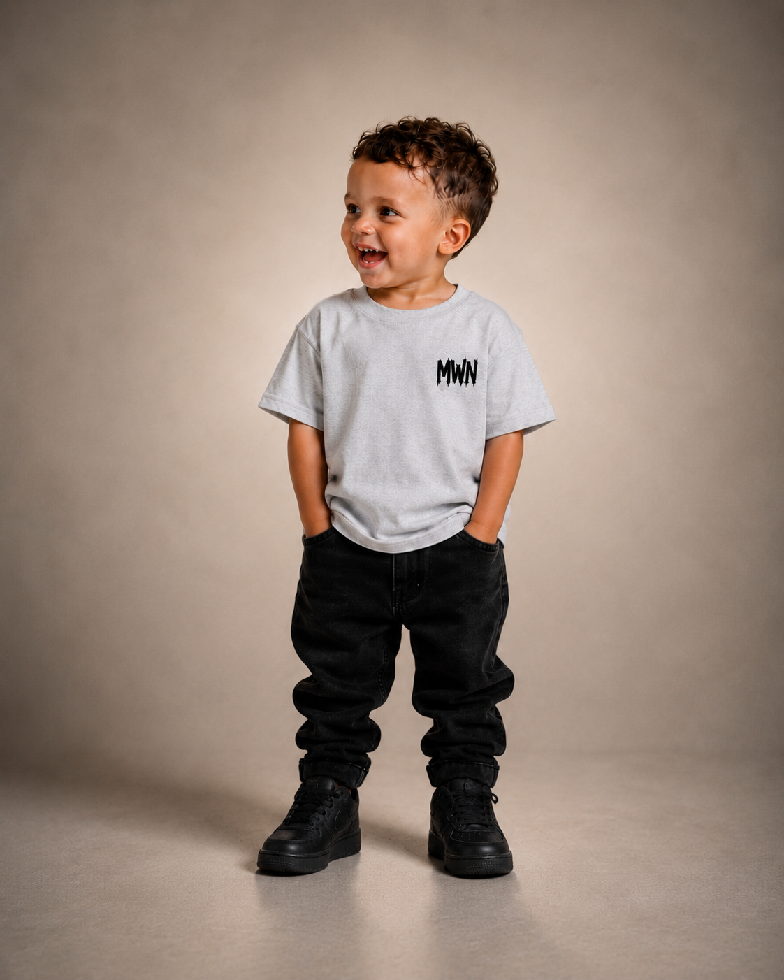 MWN KIDS | Cub Tee